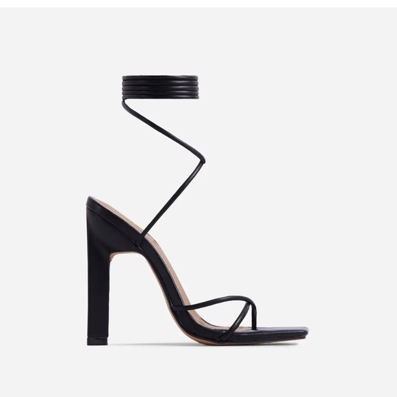 Lace-up Square Toe Sculptured Black Heels - Picture 5 of 5